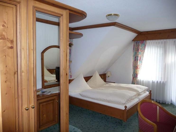 Decker'S Bio Hotel Zum Lamm Baiersbronn Zewnętrze zdjęcie